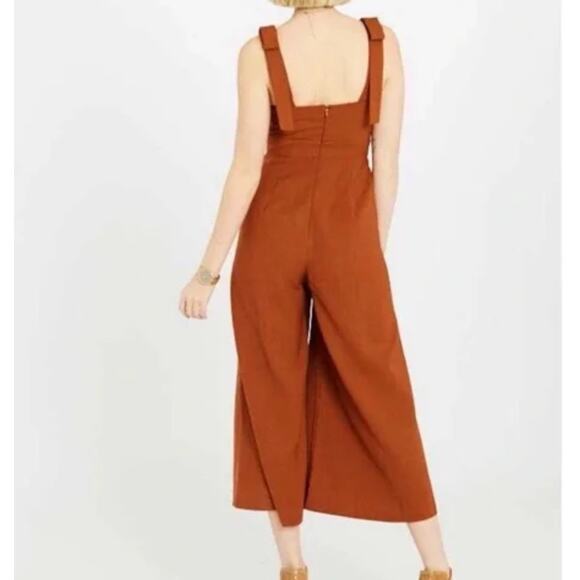 Altar’d State Small Cropped Wide Leg Flared Jumpsuit Empire Waist V-Neck Pockets - Picture 3 of 12